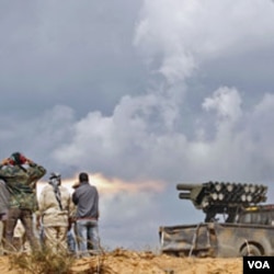 Sisa-sisa pendukung Gaddafi di Libya diperkirakan masih bisa mengacaukan situasi di Libya, seperti yang terjadi di Irak (foto: ilustrasi).