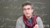 مستند پخش نشده «این سو و آن سوی متن» درباره تکنیک‌های داستان نویسی عباس معروفی ساخته احمد باطبی