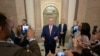 Ketua DPR AS Kevin McCarthy berbicara kepada wartawan menjelang tenggat waktu untuk mencegah penutupan sebagian pemerintah di Capitol Hill di Washington, 28 September 2023.