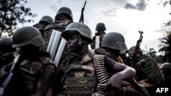 En fin de nuit, le dimanche 19 mai, plusieurs dizaines d'hommes armés avaient attaqué le domicile d'un ministre, avant d'investir le palais de la Nation.