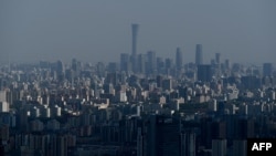 Pogled na Centralnu poslovnu četvrt u Pekingu, 30. april 2023. Kina ulaže milijarde dolara u napore da preoblikuje globalno informaciono okruženje.