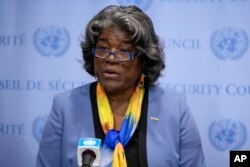 Linda Thomas-Greenfield, američka ambasadorica pri Ujedinjenim nacijama, govori u sjedištu Ujedinjenih naroda, 24. avgusta 2023.