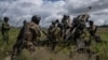 Вашингтон соопшти дека е во состојба да ги поддржи воените потреби на Тел Авив и Киев