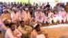 خېبر کې د خبریال خلیل جبران له وژنې وروسته د ترهګرۍ او هدفي وژنو په ضد د سیمې خلکو احتجاجي پرلت پېل کړی
