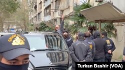 Abzas Medianın direktoru Ülvi Həsənli 2023-cü il noyabrın 20-də saxlanılıb
