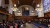 Mahkamah Internasional (ICJ) mendengarkan permintaan tindakan darurat oleh Afrika Selatan, yang meminta pengadilan tersebut memerintahkan Israel menghentikan aksi militernya di Gaza, Den Haag, Belanda, 11 Januari 2024. (Foto: Reuters)