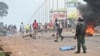 Des manifestations contre la junte paralysent Conakry