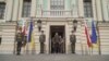Меѓународната заедница ги интезивира повиците до Русија да ги прекине воените дејства во Украина