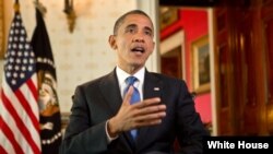 Presiden Amerika Barack Obama menggelar rapat khusus untuk upaya pemulihan segera pasca badai Sandy, Sabtu (3/11). (Foto: dok). 