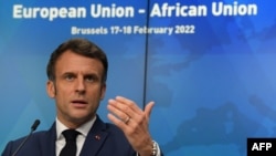 Le président sortant Emmanuel Macron a été reconduit avec plus de 58,5% des voix, contre 41,4% pour, Marine Le Pen.