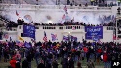 Upad Trumpovih pristalica u Kongres 6. januara 2022.