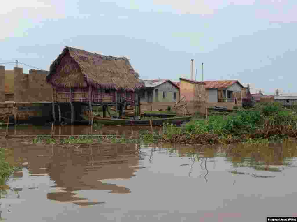 A remote village where tracking a child&rsquo;s health care records can be a challenge, as paper records can be lost or are incomplete, Benin, Africa. (Sunpreet Arora) 
