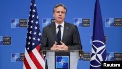 کنفرانس خبری آنتونی بلینکن، وزیر خارجه ایالات متحده آمریکا، پس از نشست وزیران خارجه کشورهای عضو ناتو در بروکسل، بلژیک. ٧ آوریل ٢٠٢٢