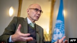 Komisaris Tinggi PBB untuk Hak Asasi Manusia Volker Tuerk menjawab pertanyaan wartawan Agence France-Presse selama wawancara di kantornya di Jenewa pada 4 Januari 2023.