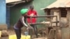 Au Kenya, on transforme l'air en eau !