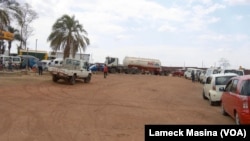 Motorists queuing for fuel at a pump station in Malawi, Sept. 8, 2022.