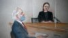 Pendiri WikiLeaks Julian Assange saat diadili di Pengadilan Westminster, London, 6 Januari 2021. 