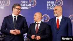 Одложувањето на пристапниот процес во најлош случај може да доведе до дестабилизација на балканските земји, кои се чини дека се оставени сами на себе во решавањето на старите проблеми, вели Пол Мекарти, директор за Европа во ИРИ