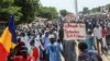 Des manifestants défilent dans les rues de la capitale tchadienne, N'Djamena, le 11 septembre 2021 (archives).