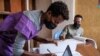  ፋይል: ምዝገባ መረጽቲ ኣብ ዝካየደሉ ዝነበረ ዝተወስደ