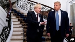 Президент США Дональд Трамп та прем'єр-міністр Британії Борис Джонсон у Франції, 25 серпня 2019 року