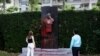 In Belgian town, Monuments Expose a Troubled Colonial Legacy