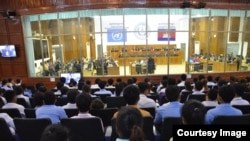 Attendees observe a hearing session at the Khmer Rouge tribunal in March, 2016. (Courtesy Image of Nhet Sokheng/ECCC)