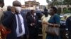 Quelques responsables des partis politiques de l’opposition après l’interdiction de leur réunion à Yaoundé, le 24 novembre 2021. 