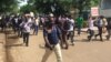 Les journalistes et les acteurs de la presse à Conakry, Guinée, le 7 novembre 2017. (VOA/Zakaria Camara)