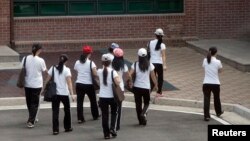 탈북 여성들이 한국 정부의 탈북민 정착지원 센터인 하나원에서 정착 교육을 받고 있다. (자료사진)
