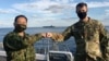 General pukovnik Kevin Šnajder, komandant američkih snaga u Japanu i general Kodži Jamazaki, načelnik združenog generalštaba oružanih snaga Japana, južno od Japana, 26. oktobra 2020. (Foto: Reuters)