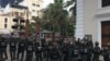 Pendukung Presiden Maduro Sandera Seluruh Anggota Parlemen Venezuela