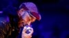 Mos Def chante lors d'une fête pour Google, mercredi 28 octobre 2009 à Los Angeles. 