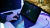 AS Pertimbangkan Larangan Bawa Laptop dalam Semua Penerbangan Internasional
