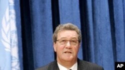 Alexander Downer (file photo)