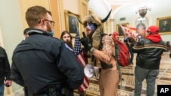 Sukob Trumpovih pristalica i policije u Kongresu