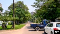 কঙ্গোর রাজধানী কিনচাসায় রিপাবলিকান গার্ড এবং পুলিশ 'অভ্যুত্থান প্রচেষ্টার' পর রোডব্লক স্থাপন করে। ফটোঃ ১৯ মে, ২০২৪।