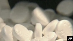 A new study claims regular aspirin use can reduce the chances of getting cancer.