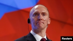 L'ancien conseiller de Donald Trump, Carter Page, lors d'une présentation à Moscou, le 12 décembre 2016.