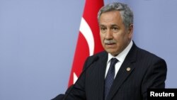 Wakil PM Turki Bulent Arinc mengatakan pemerintah Turki tidak akan menentang demonstrasi yang dilakukan secara berdiam diri (foto: dok). 