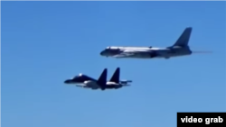 Pesawat militer milik Angkatan Udara China (Foto: video grab). 