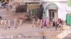 Les forces soudanaises escortent des civils à Khartoum, au Soudan, le 3 juin 2019.(Images: capture d'écran)