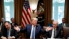 Dituduh Rasis dengan Target Demokrat, Trump Tetap Defensif