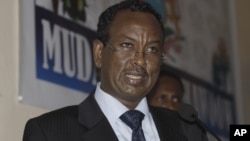 The new Somali Prime Minister Abdi Farah Shirdon speaks during a ceremony in Mogadishu, Somalia, October 6, 2012.