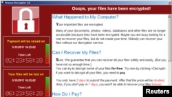 Tampilan gambar internet serangan WannaCry yang meminta uang tebusan di perusahaan pengamanan internet Symantec, di Mountain View, California, 15 Mei, 2017.