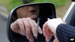 A new study offers strong evidence that life expectancy for some U.S. women is falling. Smoking, drug and alcohol abuse may play a part. (AP Photo/Dave Martin/March 2, 2013)