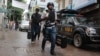 Bangladesh Police Kill 9 Extremists in Dhaka Raid