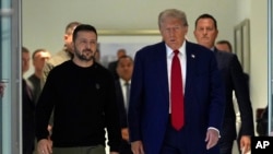 دونالد ترمپ، رییس جمهور منتخب ایالات متحده و ولادمیر زیلینسکی، رییس جمهوراوکراین
