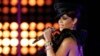 ARCHIVES - Rihanna se produit lors des MuchMusic Video Awards à Toronto (Canada), le 15 juin 2008.