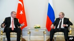 رجب طیب اردوغان رئیس جمهور ترکیه همتای روسی اش را "دوست عزیز" خطاب کرد